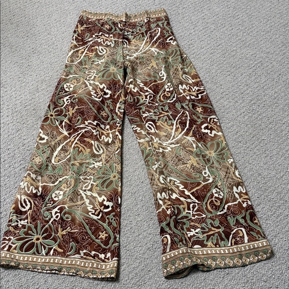 ETC Earthy Floral Wide Leg 2 piece - Picture 9 of 16